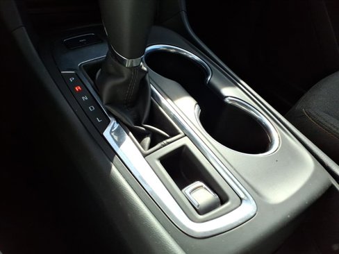 Used 2019 Chevrolet Equinox LT image 26