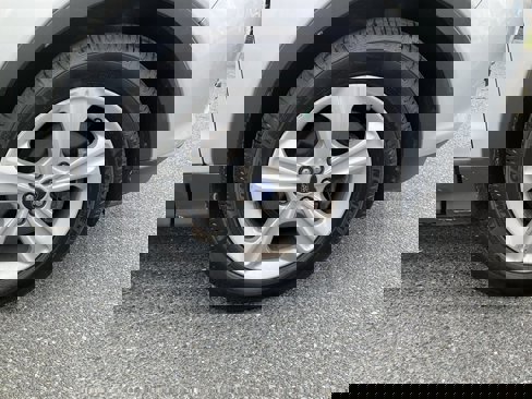 Used 2015 Ford Escape SE image 11