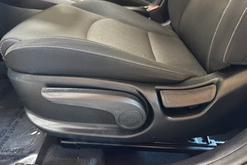 Used 2024 Kia Forte LXS image 13