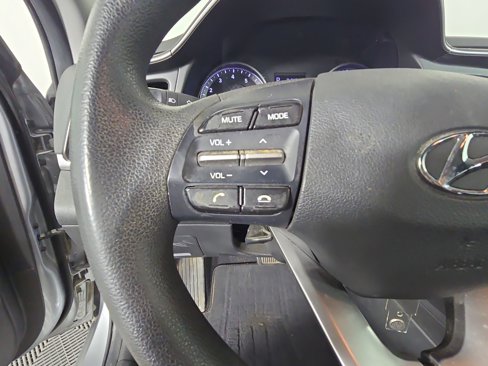 Used 2020 Hyundai Elantra SE w/ Cargo Package (C1) image 15