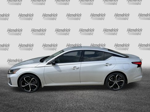 Used 2023 Nissan Altima 2.5 SR image 7