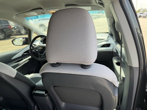Used 2020 Chevrolet Bolt LT image 43
