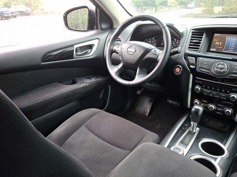 Used 2014 Nissan Pathfinder SV image 14