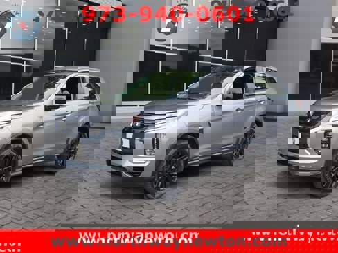 Used 2023 Mitsubishi Outlander Sport LE image 1
