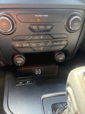 Used 2022 Ford Ranger XLT w/ Equipment Group 301A Mid image 11