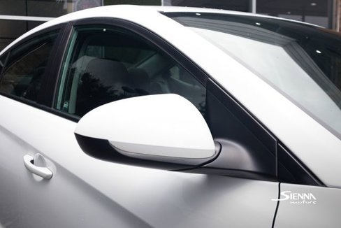 Used 2018 Hyundai Elantra SE image 8
