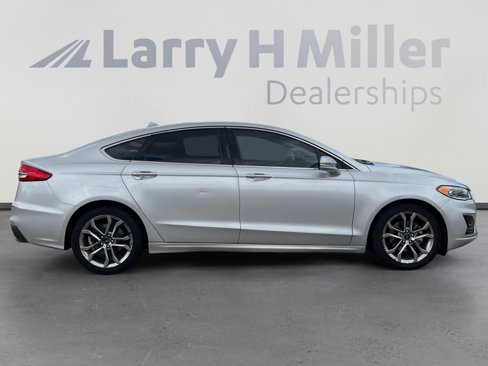 Used 2019 Ford Fusion SEL image 6