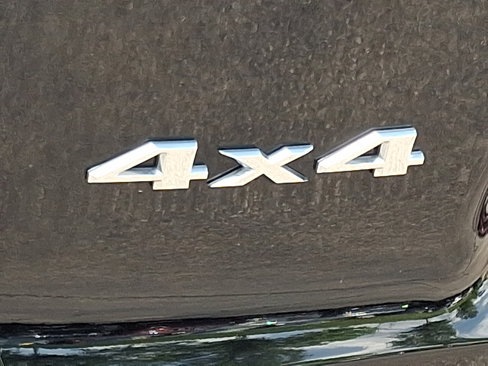 Certified 2019 Jeep Cherokee Latitude Plus image 28
