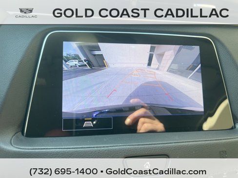 Used 2021 Cadillac XT4 Luxury w/ Cold Weather Package image 20