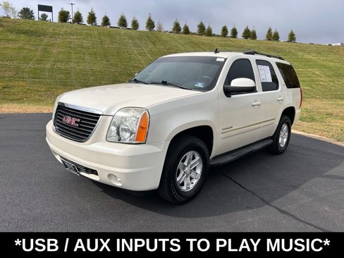 Used 2011 GMC Yukon SLT w/ SLT-2 Equipment Package image 3