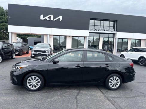 Used 2024 Kia Forte LX image 2