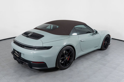 Used 2025 Porsche 911 GTS image 33