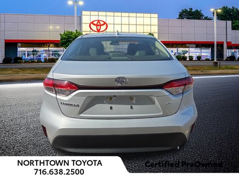 Used 2023 Toyota Corolla LE image 10