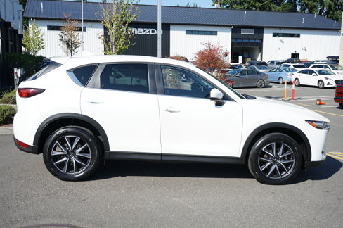 Used 2018 MAZDA CX-5 Touring w/ Preferred Equipment Package image 2