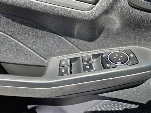 Used 2023 Ford Escape Platinum image 21