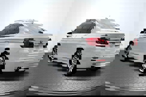 Used 2016 BMW 528i Sedan image 2