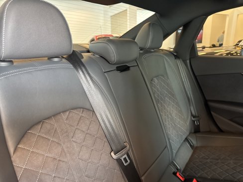 Used 2023 Audi S4 Premium Plus w/ Premium Plus Package image 24