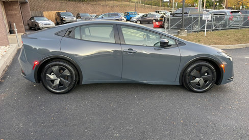 Used 2023 Toyota Prius LE image 3