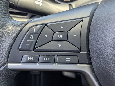 Used 2024 Nissan Altima 2.5 SV image 22