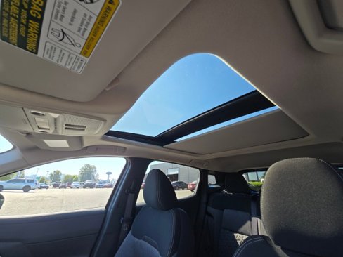 New 2025 Nissan Kicks SV w/ SV Premium Package image 24