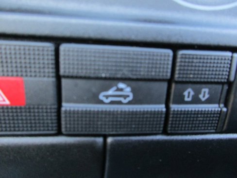 Used 2000 Volkswagen Cabrio GLS image 28
