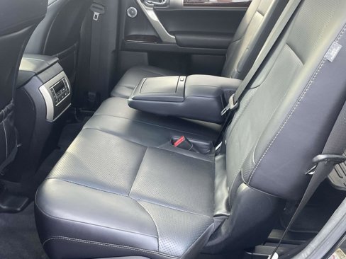 Used 2018 Lexus GX 460 Luxury image 12