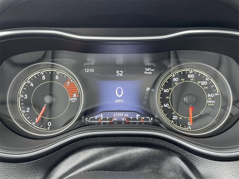Used 2022 Jeep Cherokee Limited image 26