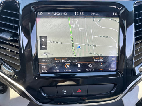 Used 2019 Jeep Cherokee Limited image 17