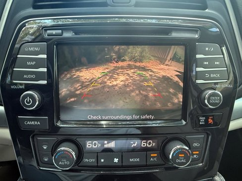 Used 2019 Nissan Maxima 3.5 SV image 13