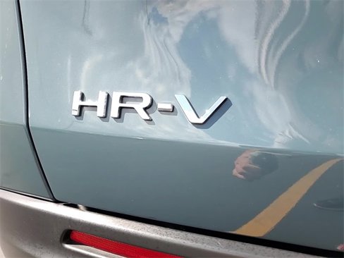 Used 2023 Honda HR-V Sport image 7