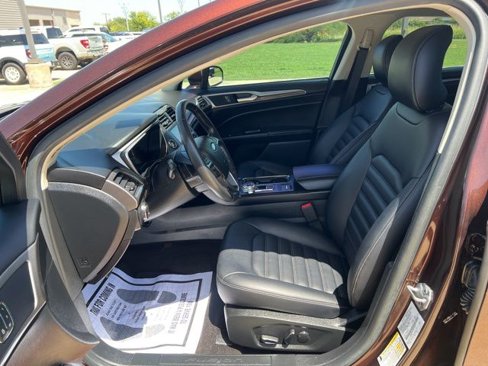 Used 2019 Ford Fusion SEL image 10