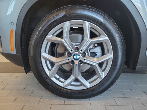 Used 2024 BMW X3 xDrive30i w/ Premium Package image 12
