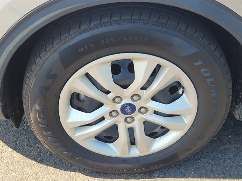 Used 2020 Ford Escape S image 10