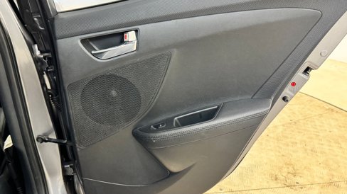 Used 2015 Hyundai Veloster w/ Option Group 02 image 22