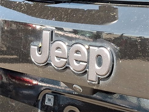 Used 2021 Jeep Renegade Latitude image 31