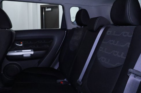 Used 2012 Kia Soul + image 13