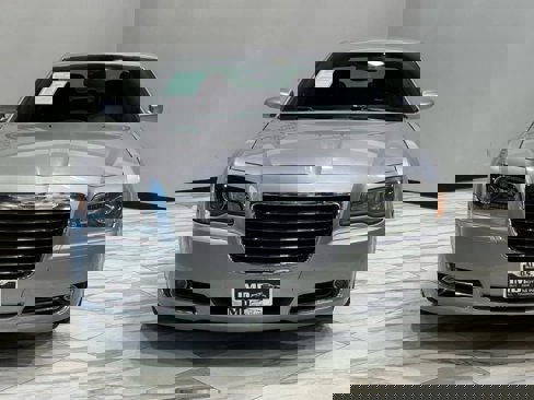 Used 2014 Chrysler 300 S image 3