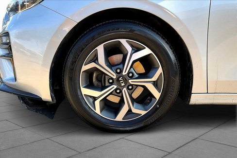 Certified 2021 Kia Forte LXS image 9