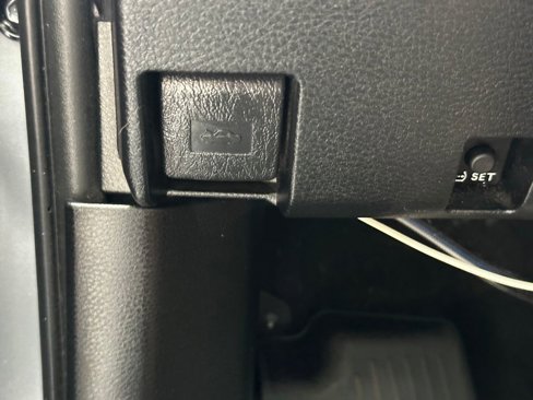 Used 2021 Toyota Tacoma SR image 57