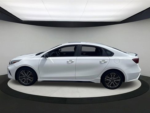 Used 2022 Kia Forte GT-Line w/ GT-Line Premium Package image 12