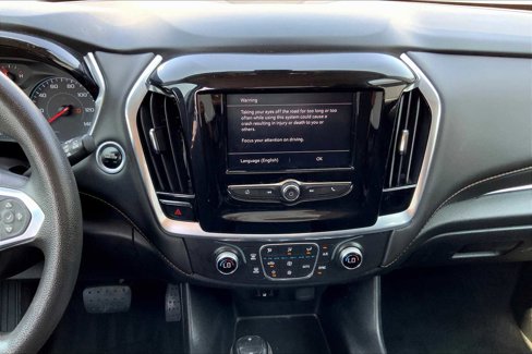 Used 2020 Chevrolet Traverse LS image 6