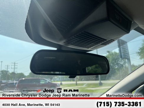 Used 2023 Nissan Rogue S image 19