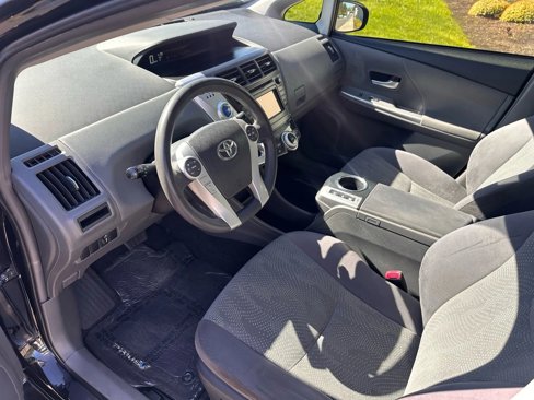 Used 2013 Toyota Prius V Two image 16