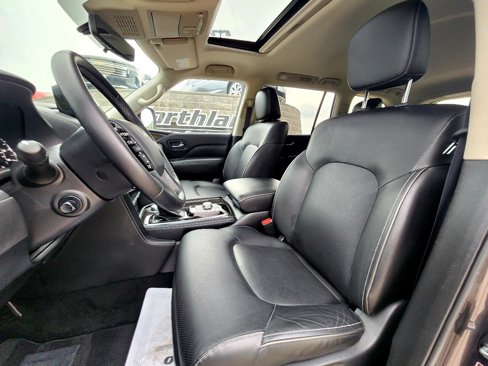 Used 2024 INFINITI QX80 Luxe image 9