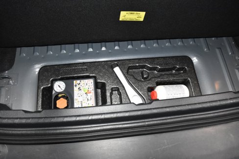 Used 2022 Ford EcoSport SE w/ SE Convenience Package image 32
