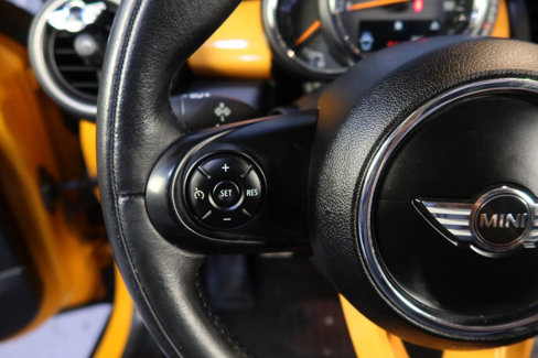 Used 2015 MINI Cooper S image 30