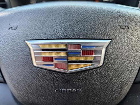 Used 2018 Cadillac XT5 Luxury w/ Driver Awareness Package image 27