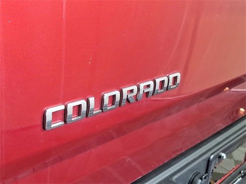 Used 2016 Chevrolet Colorado LT image 28