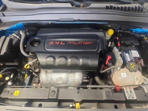 Used 2015 Jeep Renegade Trailhawk image 6
