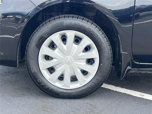 Used 2018 Nissan Versa S image 29